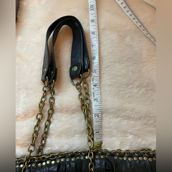 Black leather and gold burnished Stylish chain Boho Bag. Like new! - Picture 11 of 13